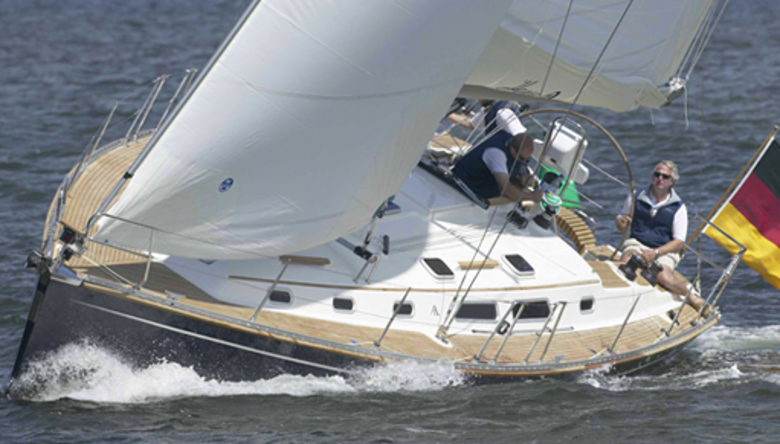 Hanse 411